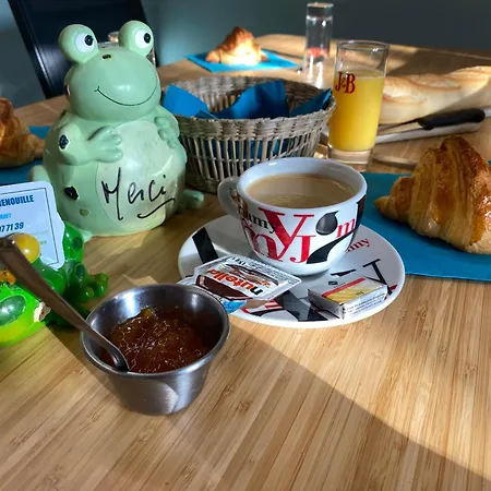 Cabanon Grenouille - Le Pal * Saint-Martin-des-Lais